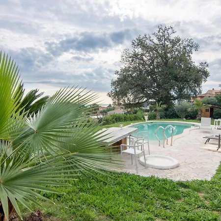 Maisonnette With Swimming Pool Daire